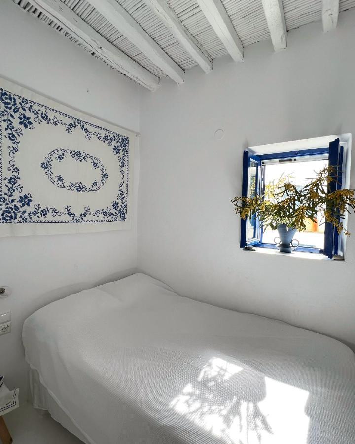 Serifos White Exterior photo